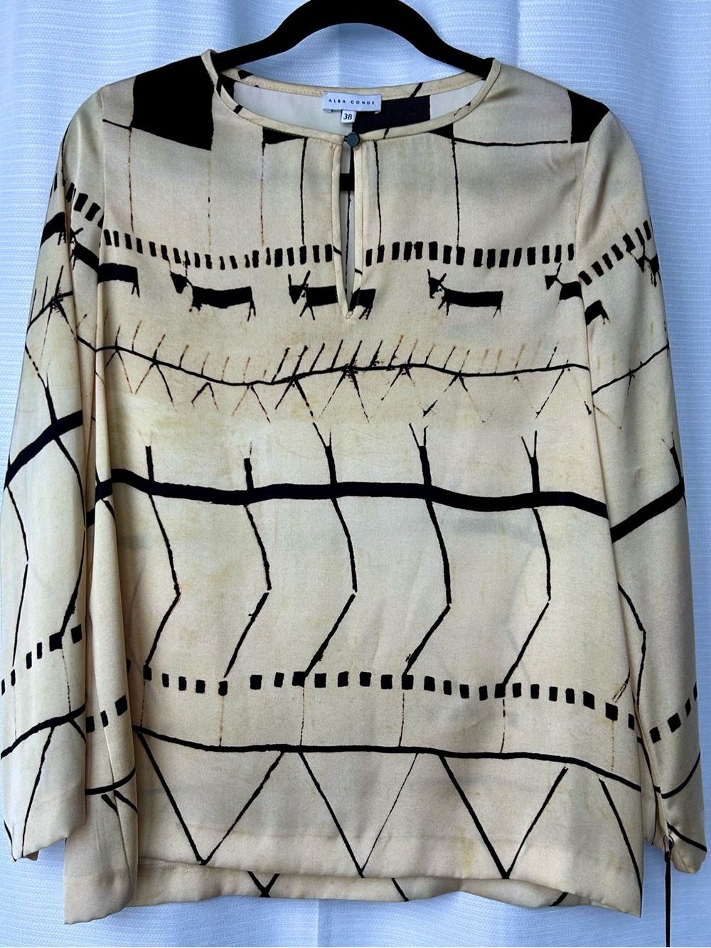 Alba Conde - Abstract Tribal Pattern Long Sleeve Blouse